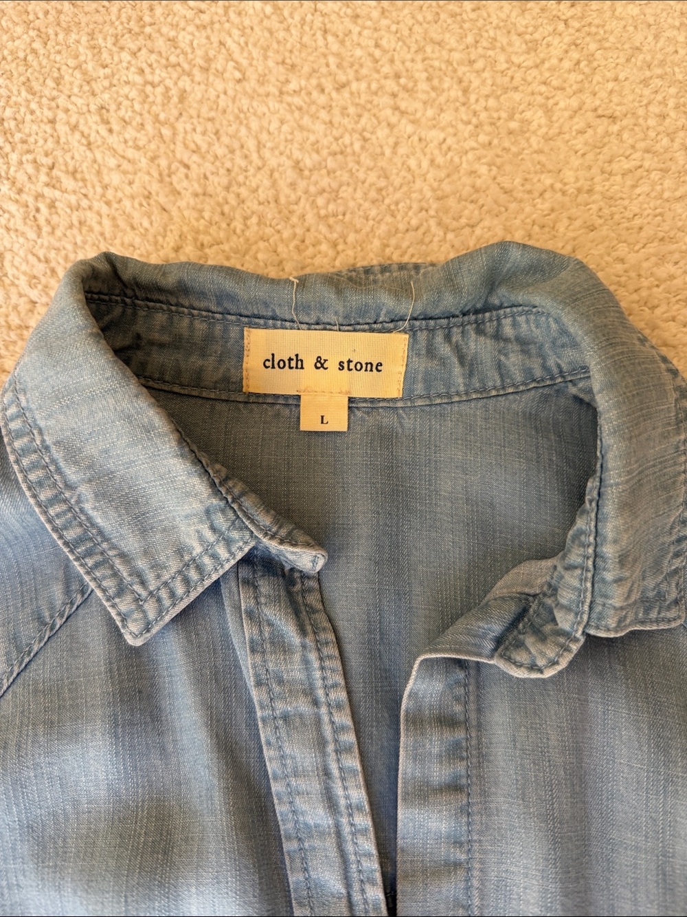 cloth & stone Light Blue Chambray Button-Up Shirt - Picture 3 of 4